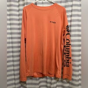 Men’s Columbia long sleeve shirt